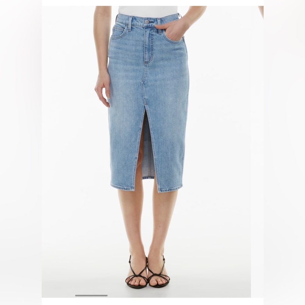 Denim Forum 90s Halle skirt, denim midi , jean slit, street style